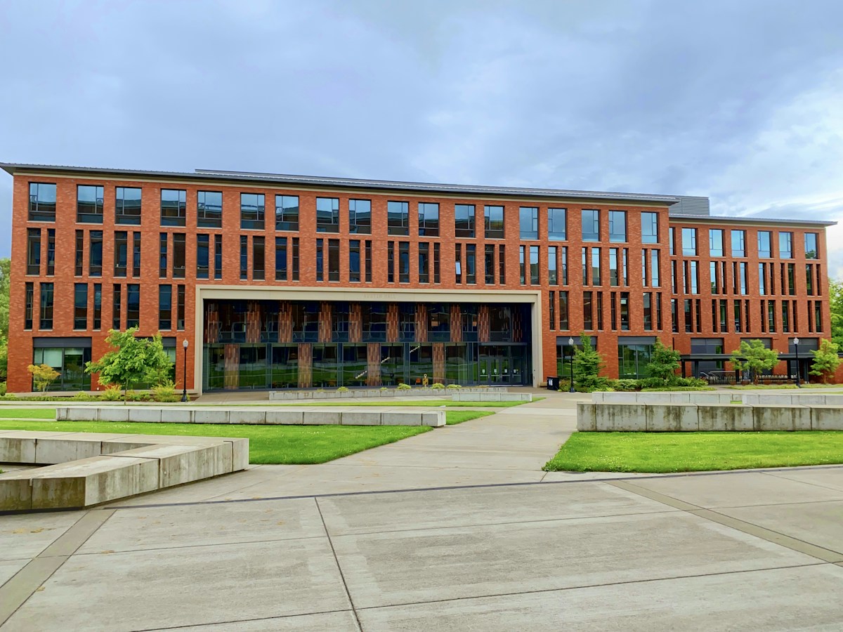 Dong A University College of Medicine